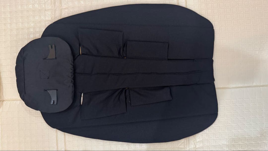 【美品】サイベックス　ベビーカー　メリオ　カーボン　ブラック