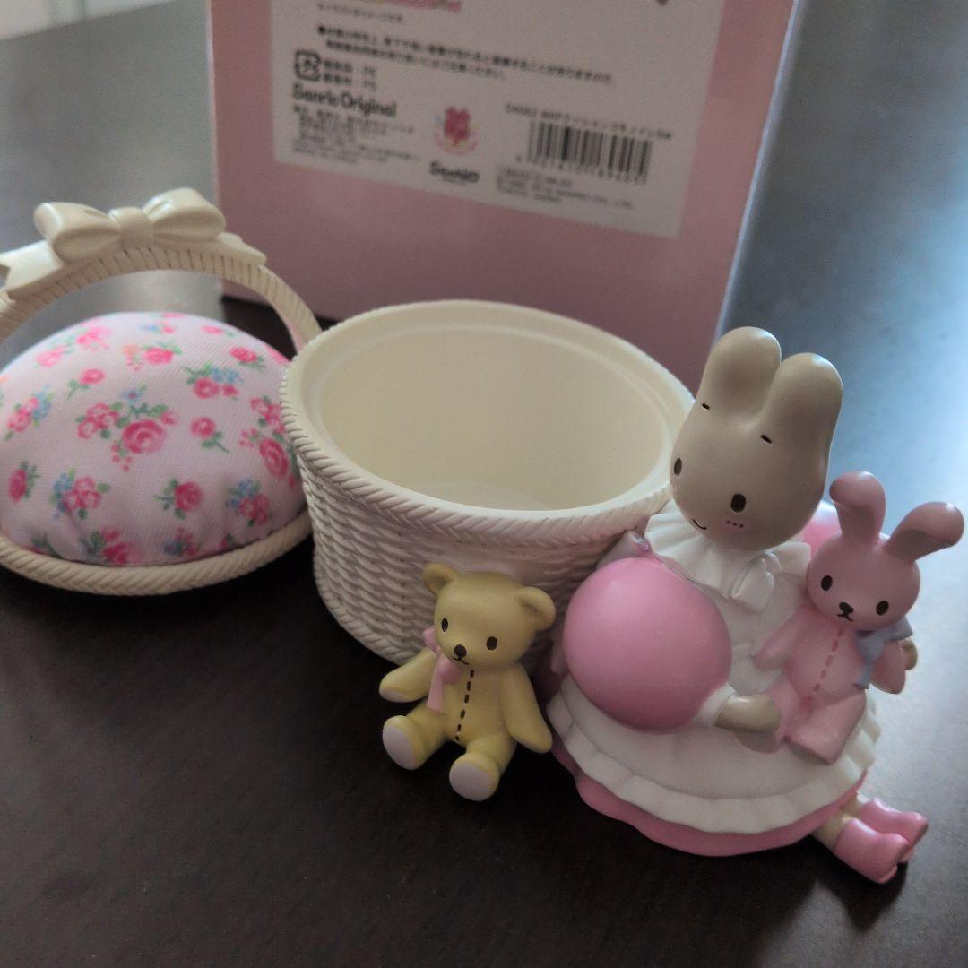 サンリオ マロンクリーム 小物入れ