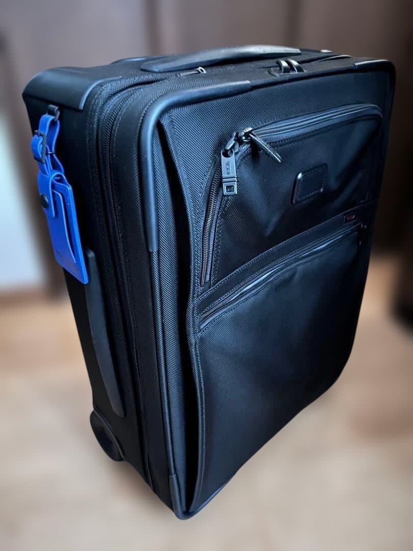 美品 TUMI キャリーケース 220211D2U 2輪　黒ナイロン