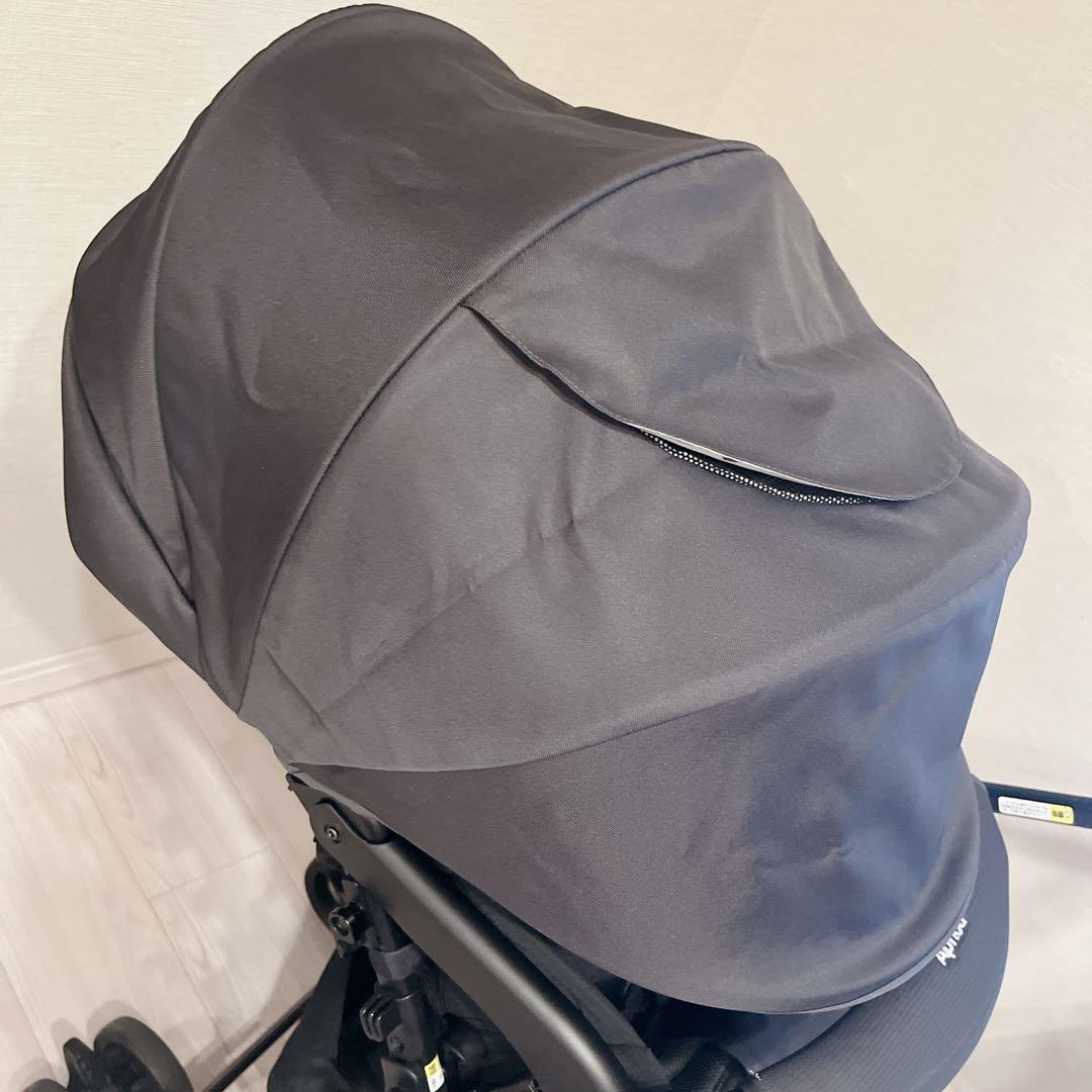 美品 Aprica カルーンエアー メッシュ 超軽量 両対面 人気 生後1ヶ月