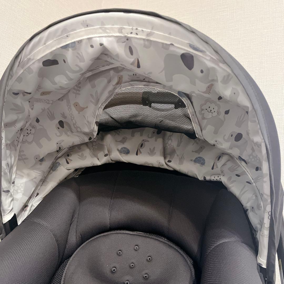 美品 Aprica カルーンエアー メッシュ 超軽量 両対面 人気 生後1ヶ月