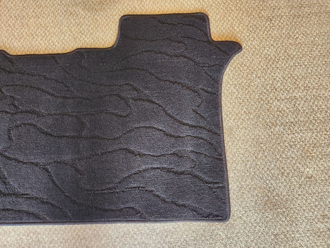 トヨタ30アルファード専用ダッシュマット、ラグマット、サンシェード3点セット