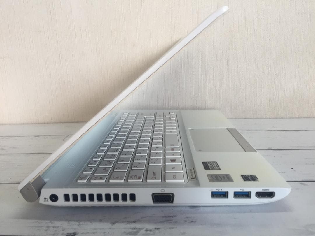 東芝 dynabook R73 13.3型/1000G/Office/win11