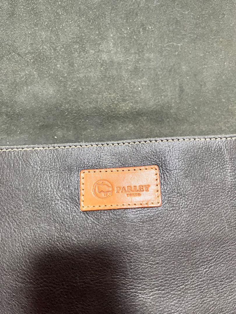 パーリィー　ポストマンバッグ　牛革