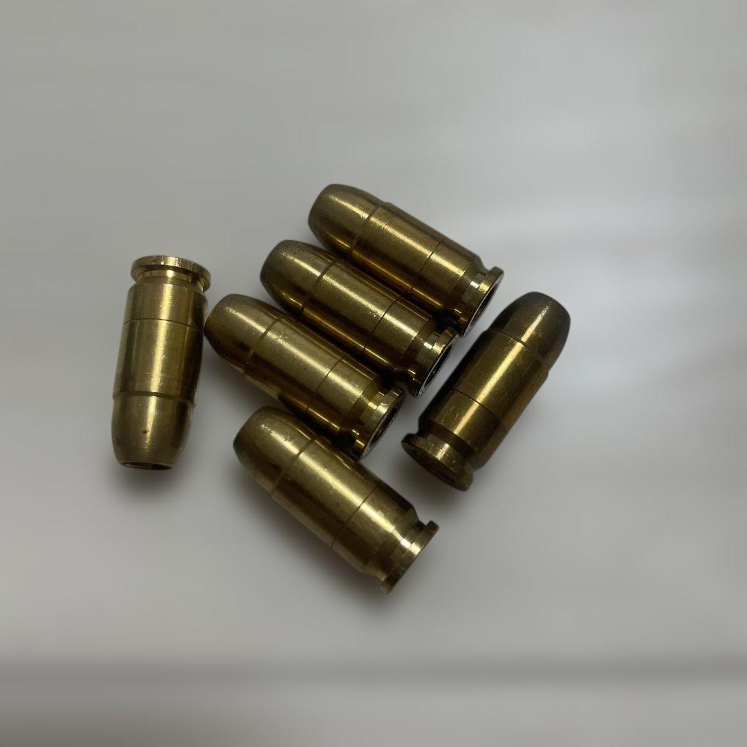 マルシン工業製　M84 ブラックHW モデルガン（観賞用）