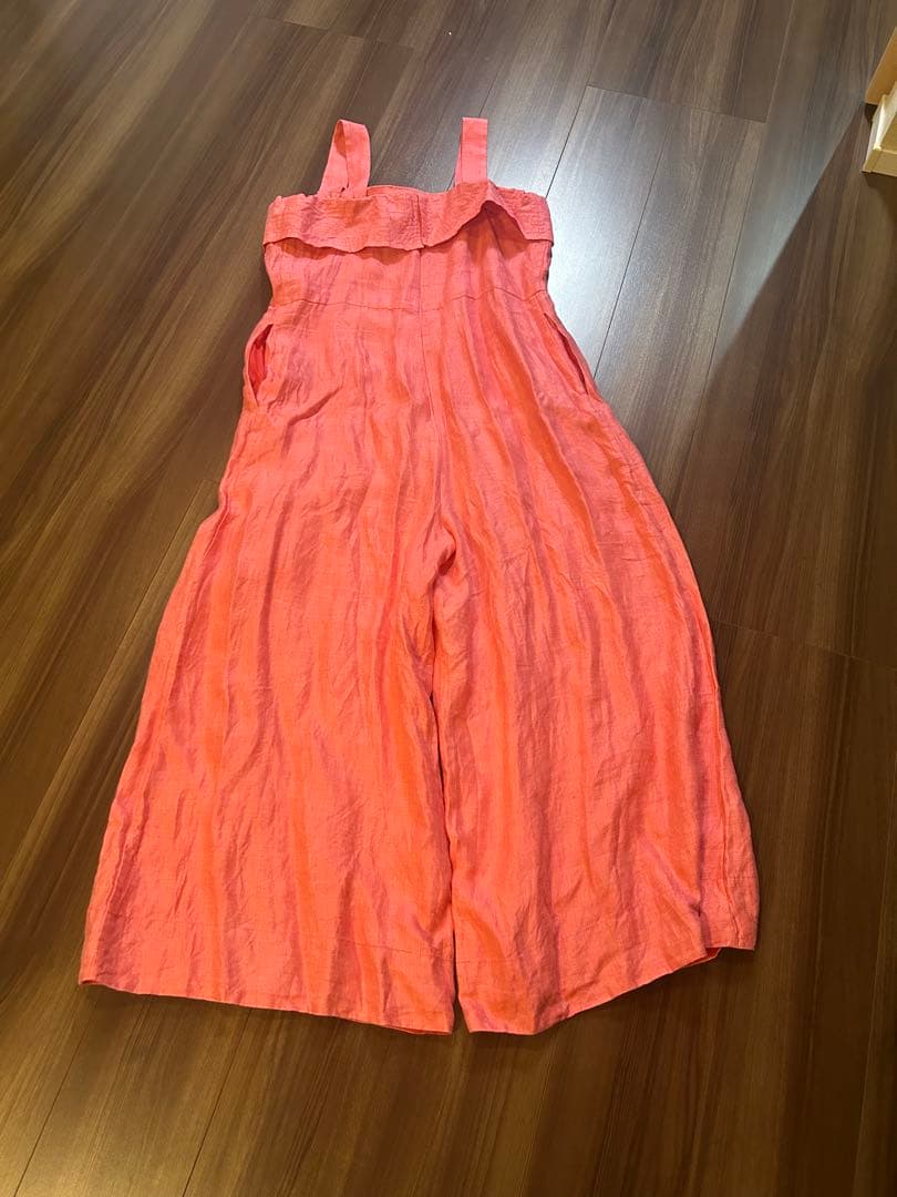 マイラン　ピンク　フリル付きピンクサロペット お直しありです。