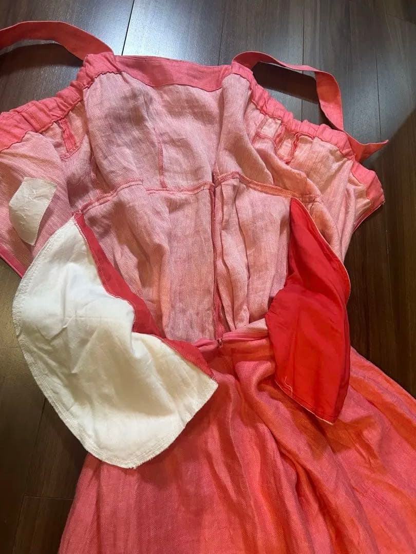 マイラン　ピンク　フリル付きピンクサロペット お直しありです。