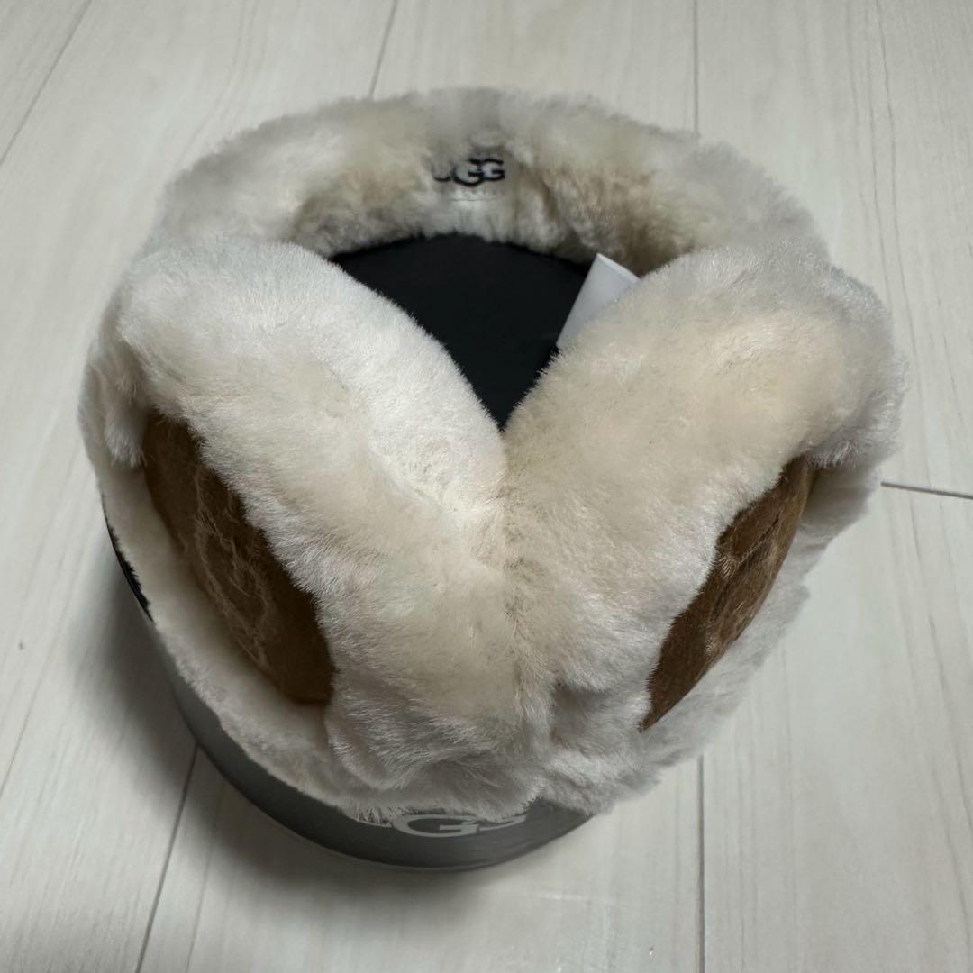 UGG　イヤーマフ
