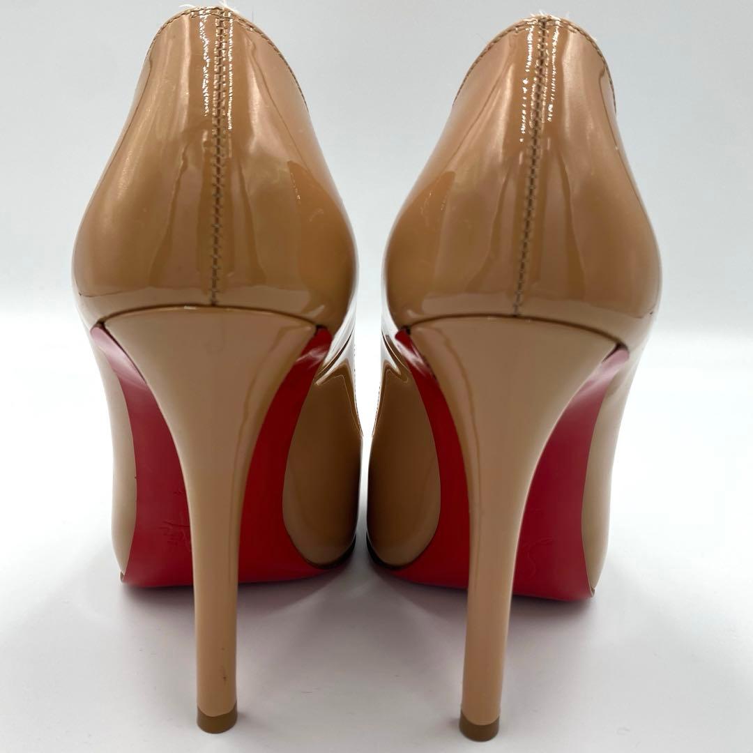 【新品未使用】Christian Louboutin エナメルパンプス 35