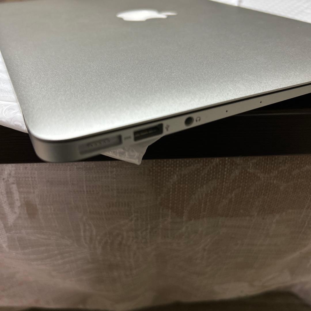MacBook Air 13インチ (2017) 本体