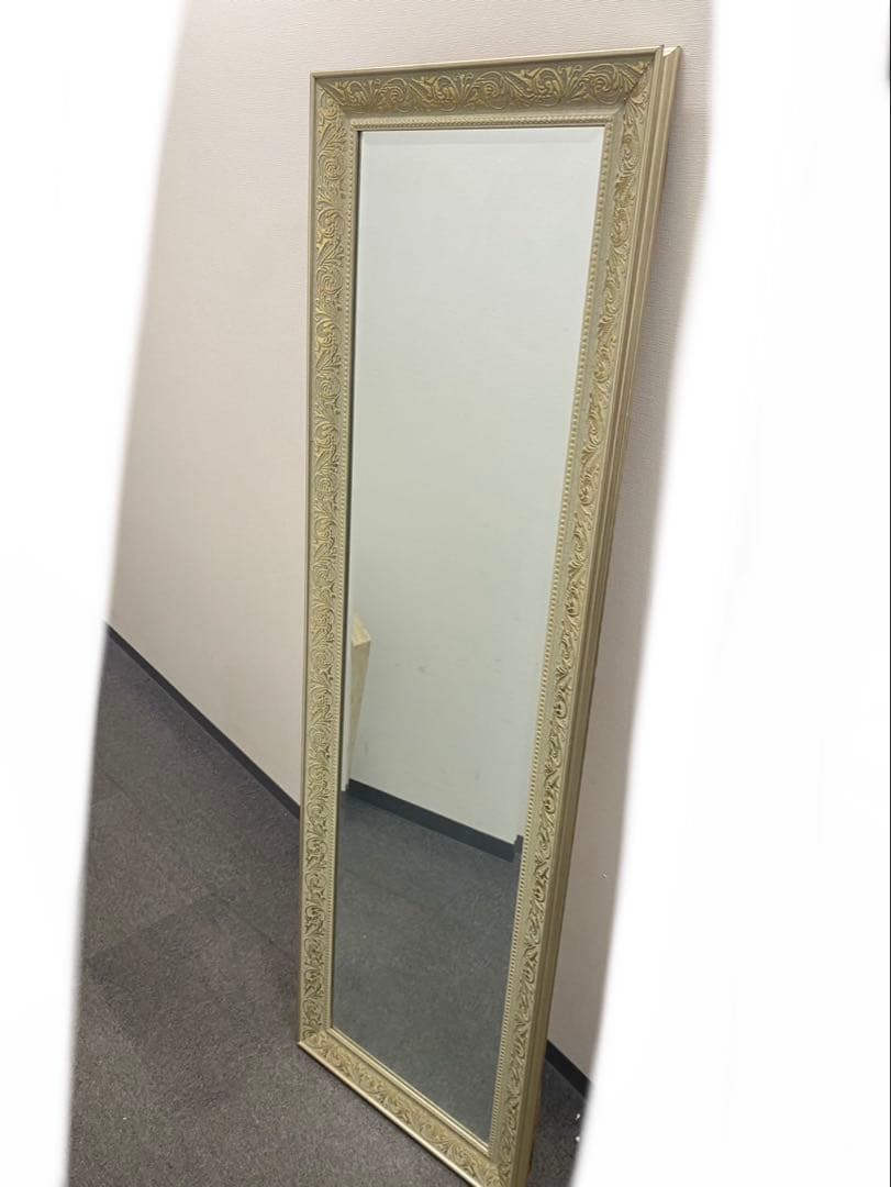 装飾フレーム 全身ミラー　クラシック調 木製　サロン　店舗什器　フィッティング鏡