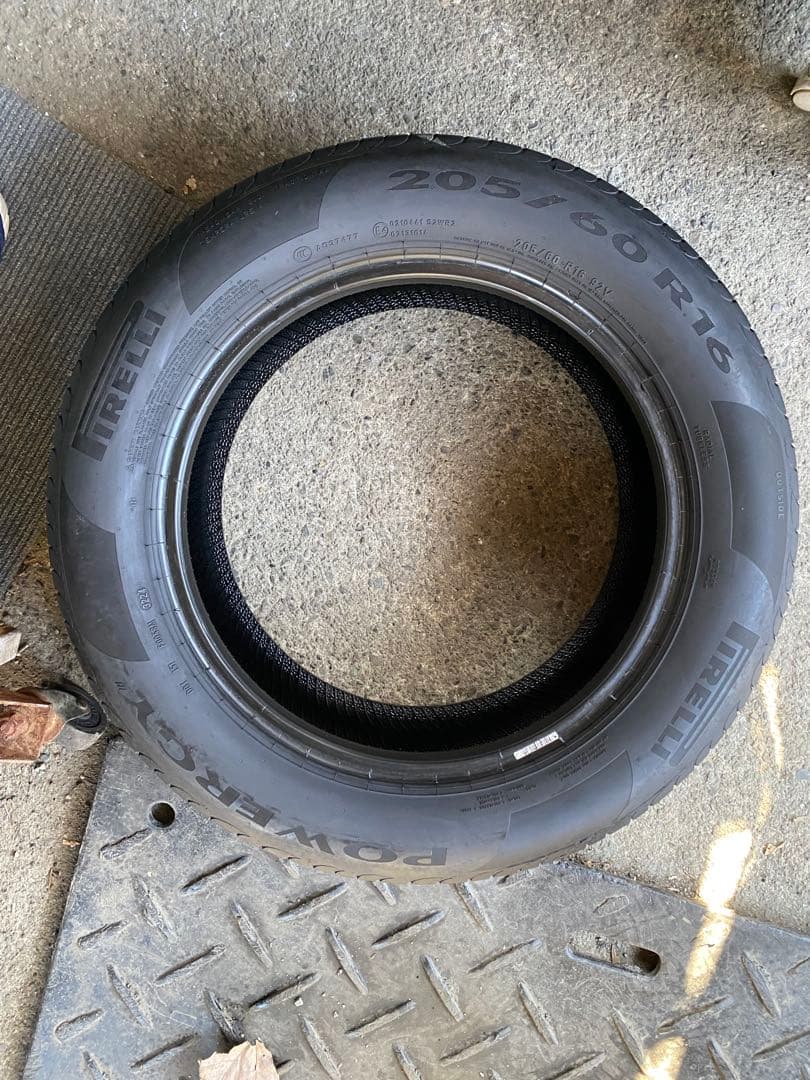 PIRELLI POWERGY 205/60/16 4本セット2024年製