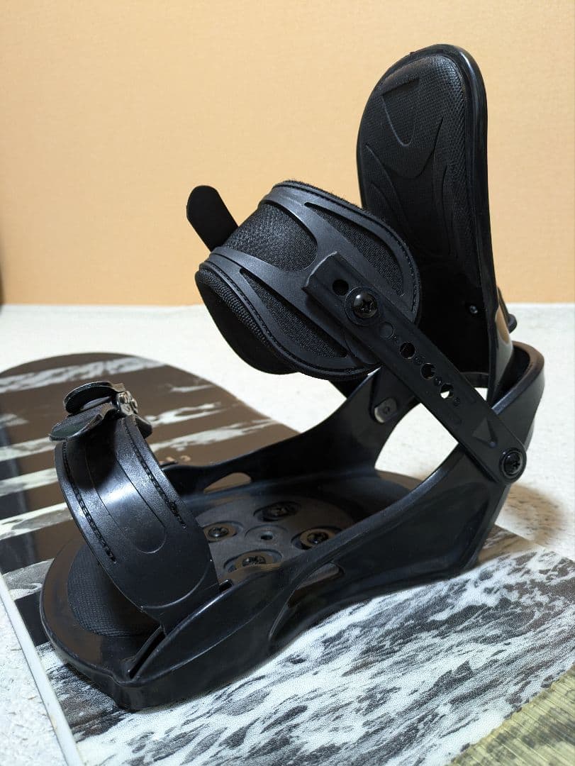 K2 SLQ パーク、グラトリ向けデッキパッド付きスノーボード