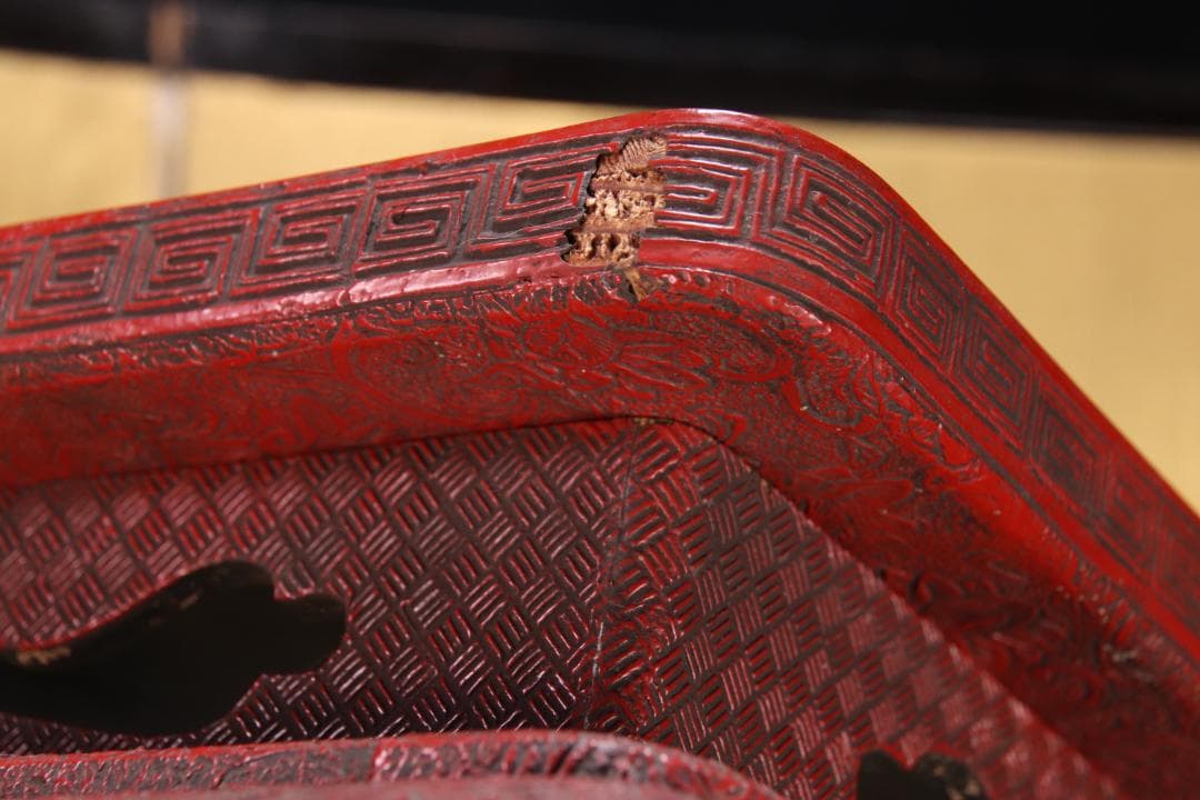 EE020　中国古玩 唐物 花唐草彫文 堆朱 高卓 花台 飾台 香炉台 45cm