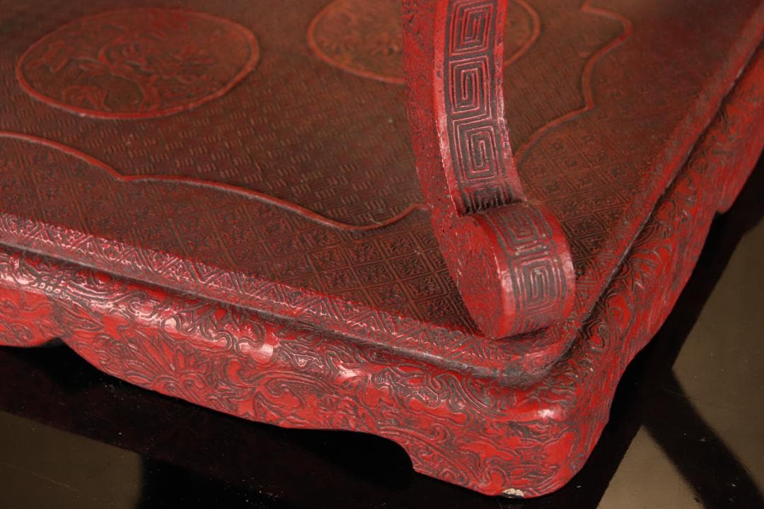 EE020　中国古玩 唐物 花唐草彫文 堆朱 高卓 花台 飾台 香炉台 45cm