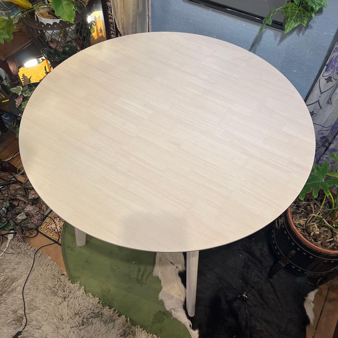 Sale グレイッシュ　ホワイト　ラウンドテーブル