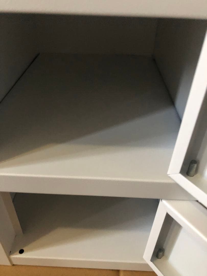 貴重品ロッカー　８人用