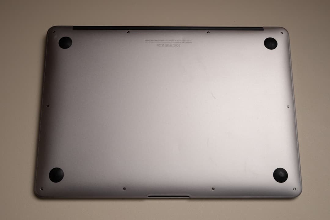 MacBook本体 Apple MacBook Air 13-inch Early 2015