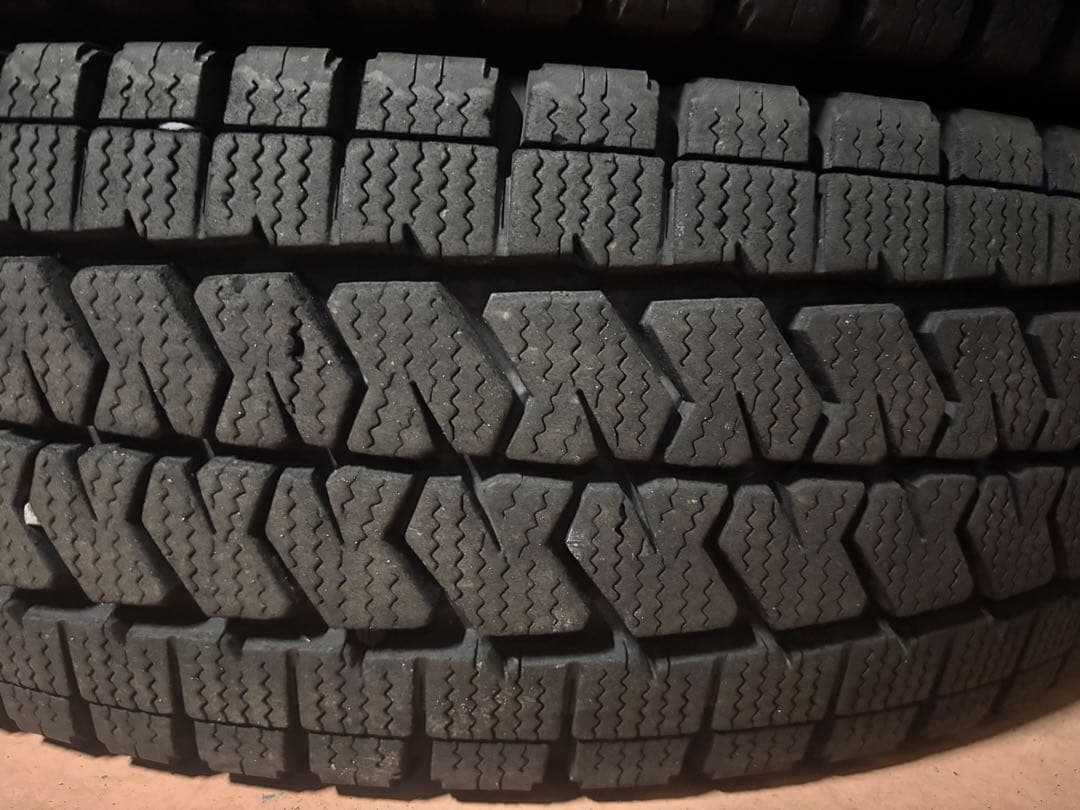 dan 2本 195/80R15 VL10 2024年製