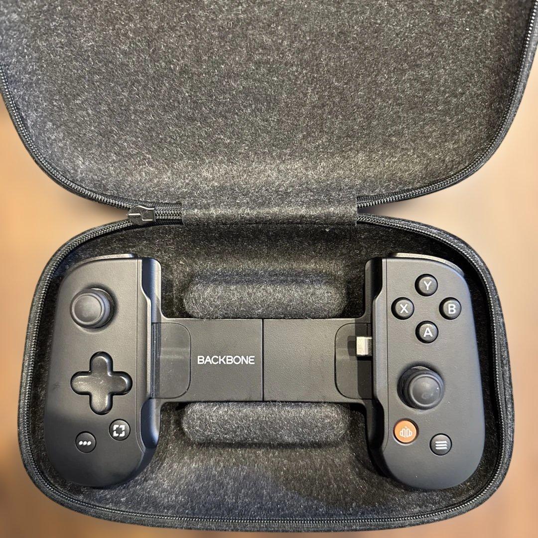 BACKBONE ゲームコントローラー USB-C 収納ケース付き