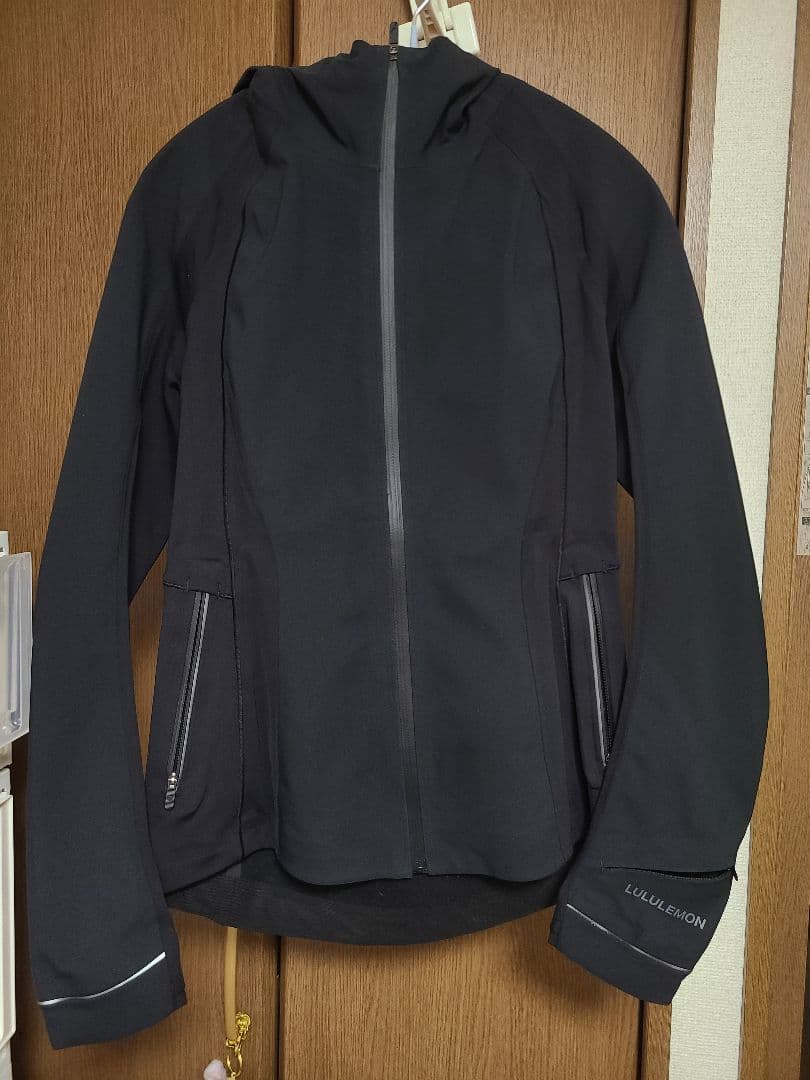 ルルレモン ルルレモン ジャケットCross Chill Jacket サイズ4