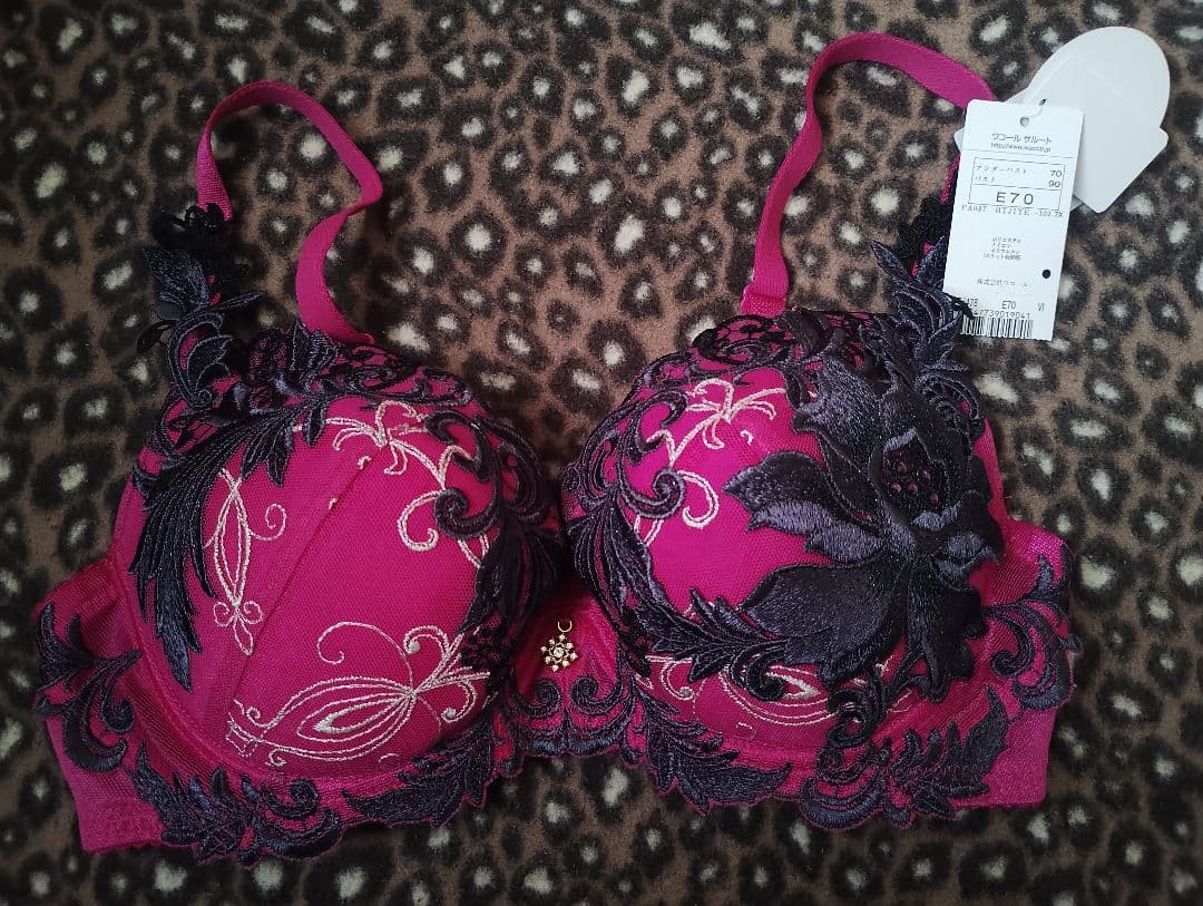 ワコール サルート 店舗限定 歌舞伎 78G