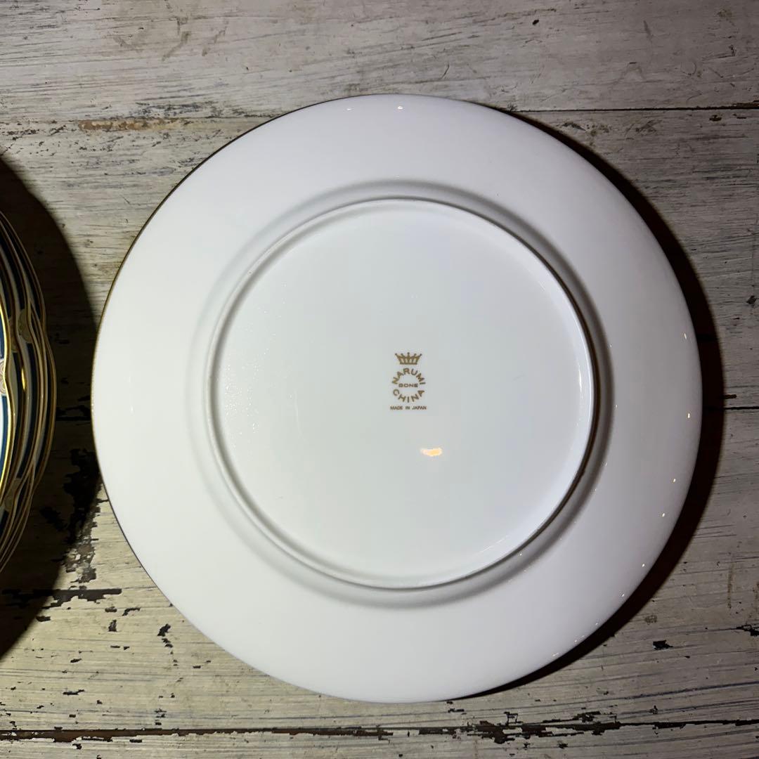 ナルミ　花柄と金縁の皿セット7枚　金彩　ボーンチャイナ　シャリラムーン　カレス