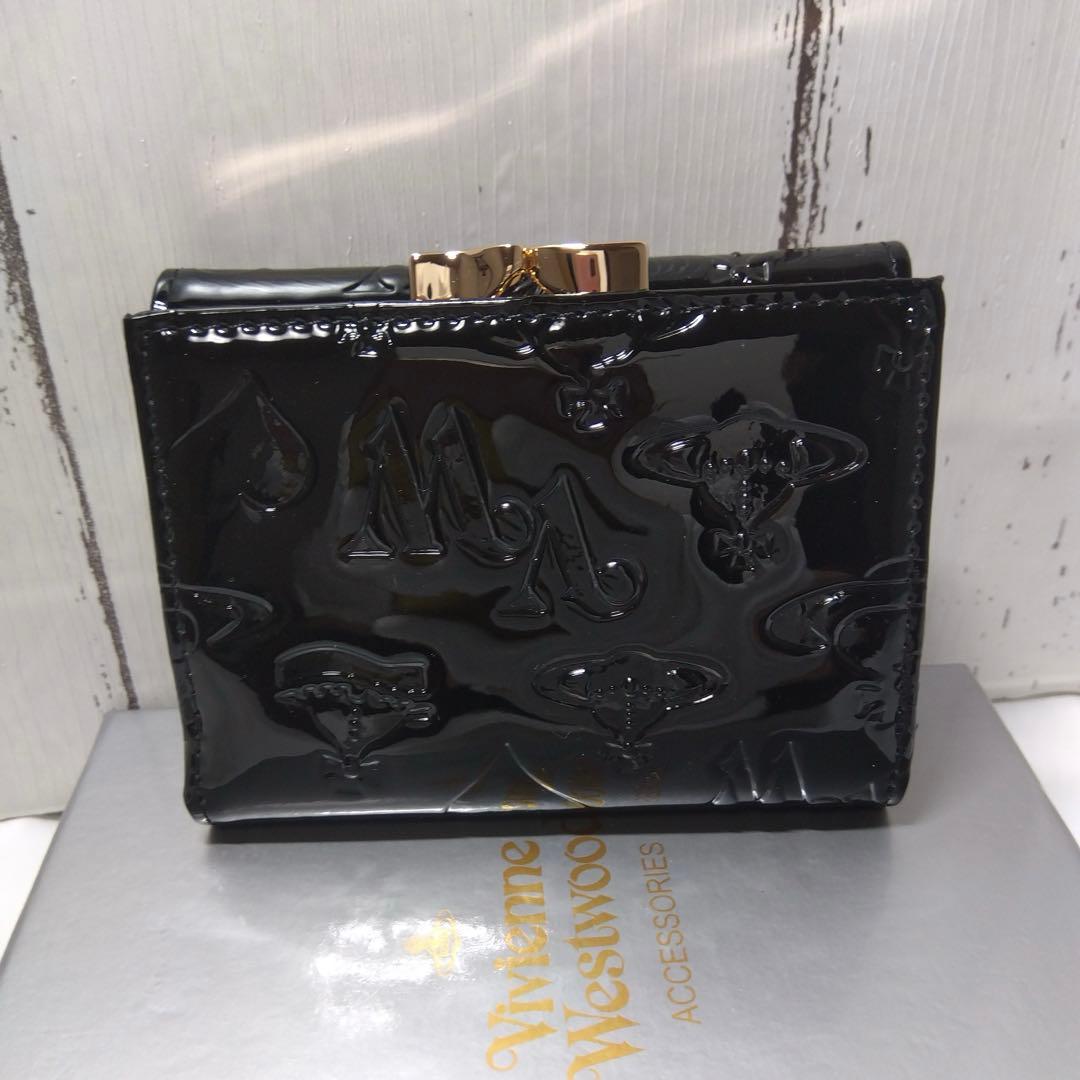 【ショッパー付き】VivienneWestwood♡三つ折財布　エナメルブラック