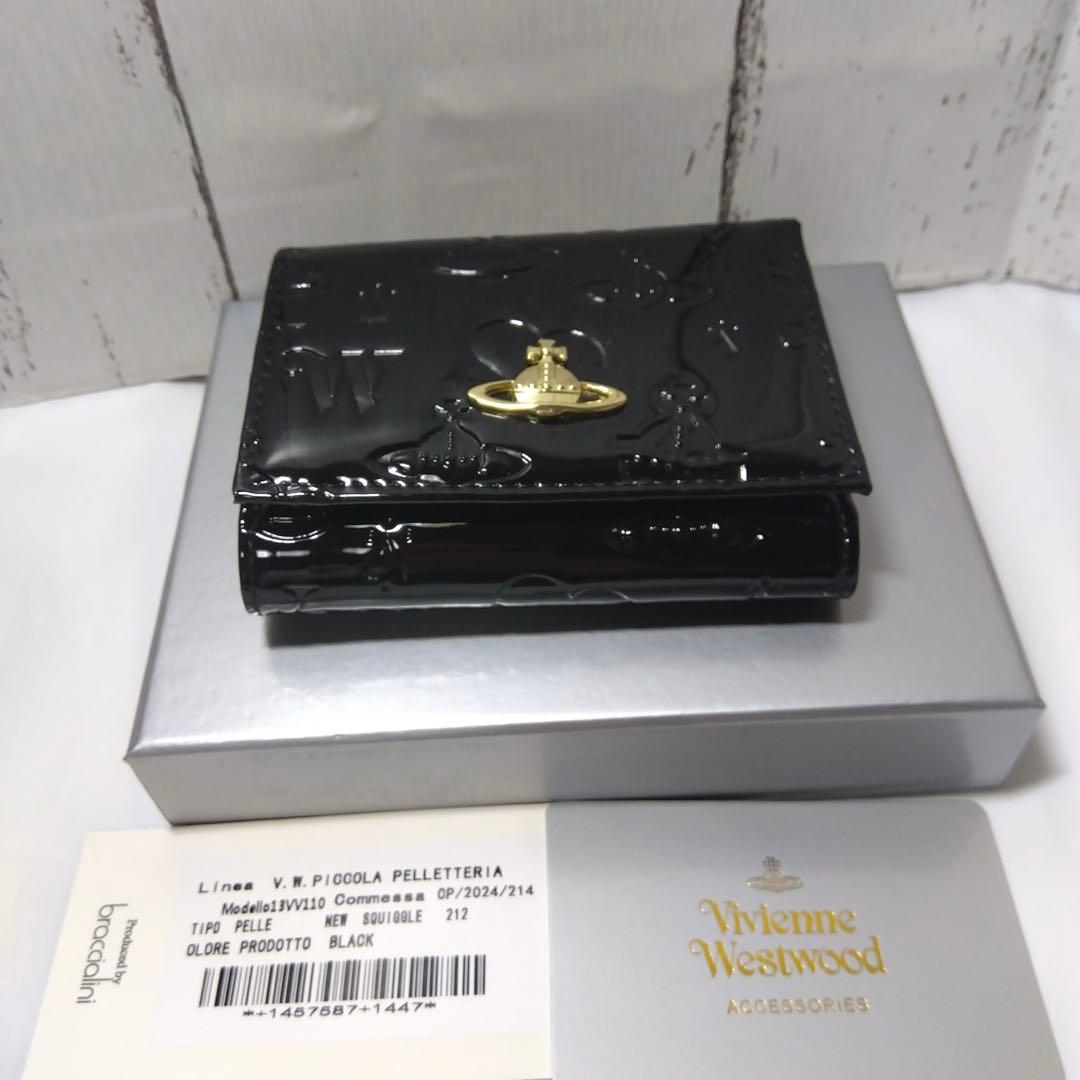 【ショッパー付き】VivienneWestwood♡三つ折財布　エナメルブラック