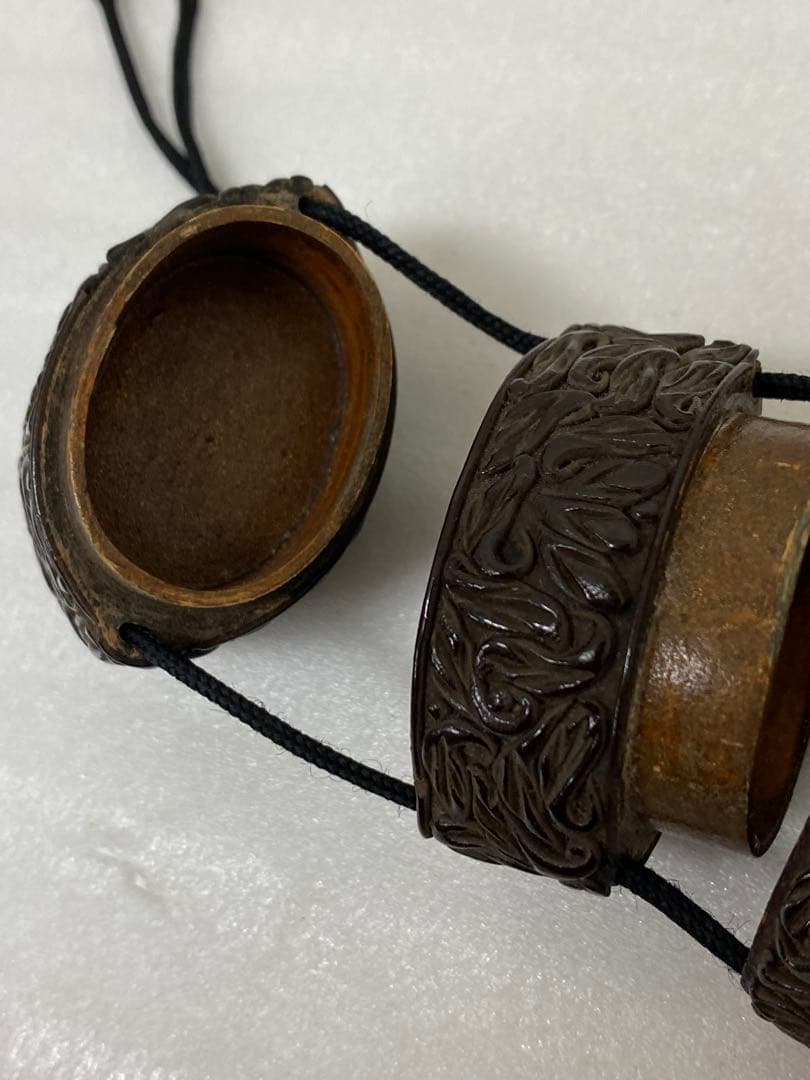 3-3247 推黒印籠・緒じめ玉、根付