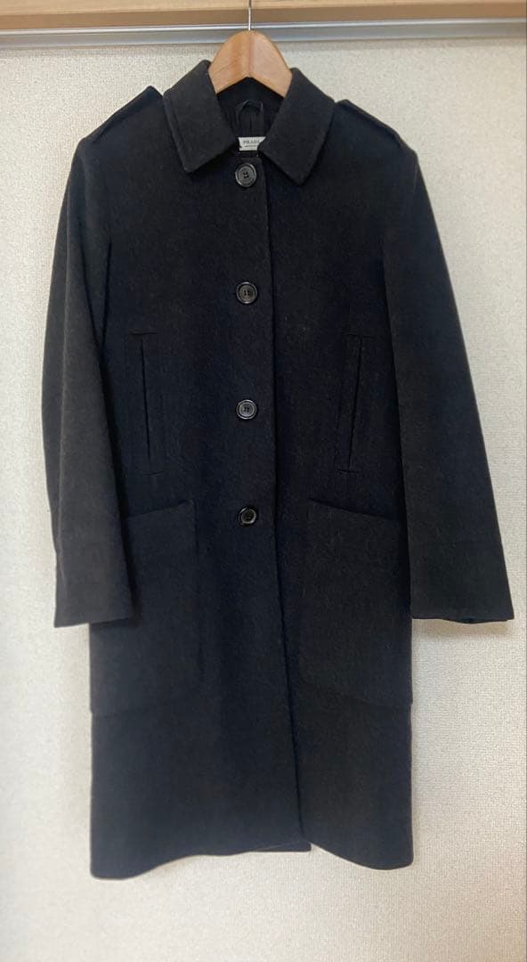PRADA ダークグレー ロングコート