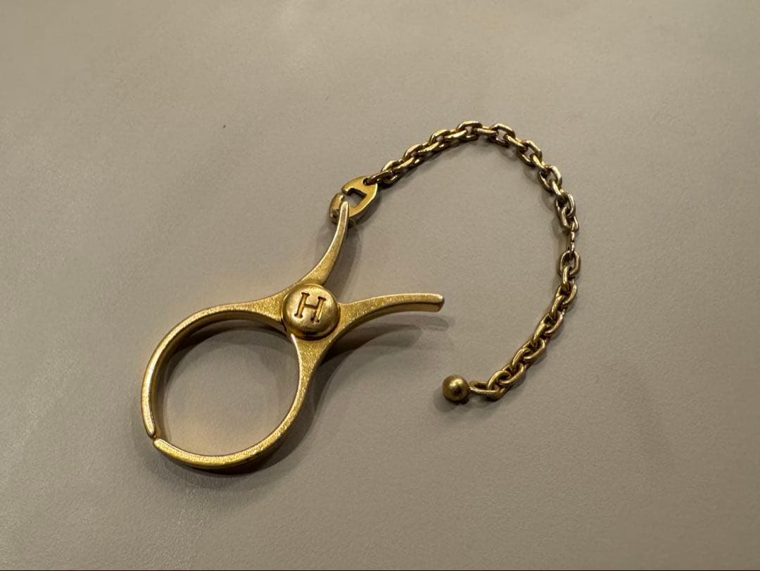 エルメス　グローブホルダー　ゴールド　最終値下げ