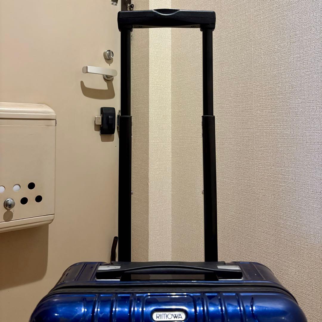 リモワ ルフトハンザ サルサ 機内持ち込み可