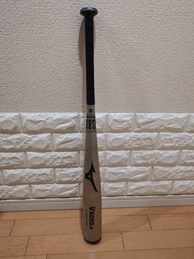 軟式少年用バット　ミズノVKONGjr. 76センチ