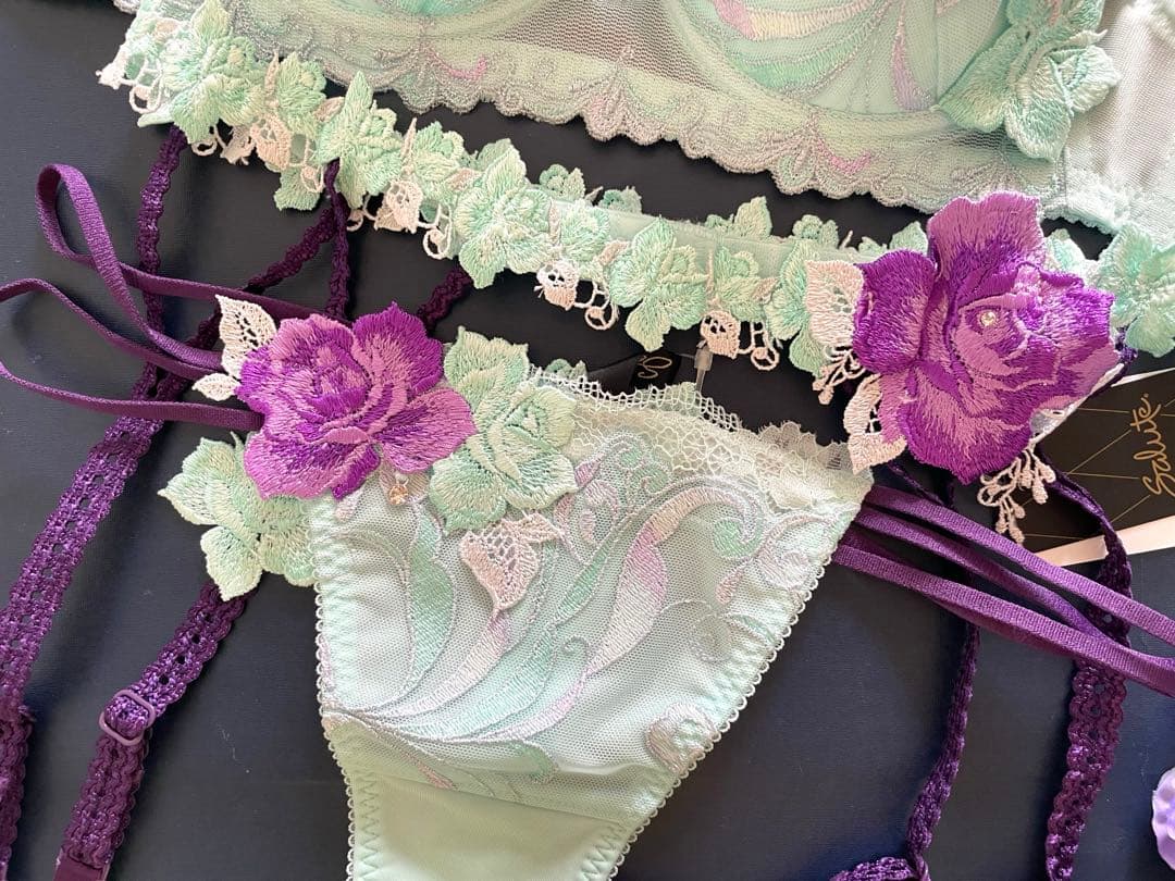 サルート D65/M 3点セット 66G TU リオのカーニバル