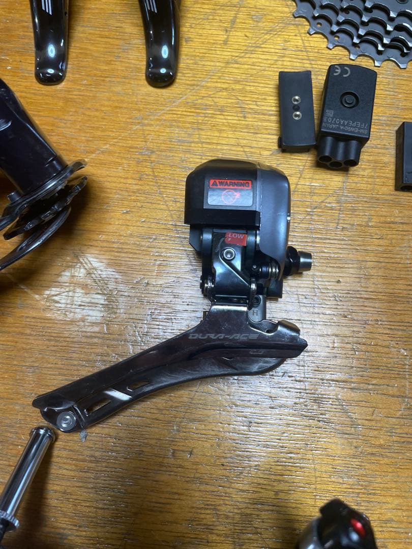 シマノ　デュラエース di2 9070 フルクラム レーシングトルクrs