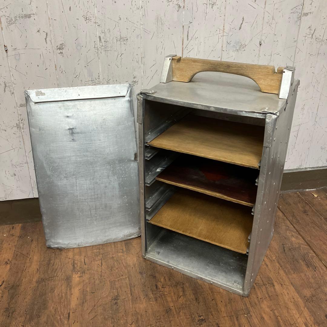 A-3 昭和レトロ アルミ製 出前箱 おかもち 3段式 取手木製 キャンプ