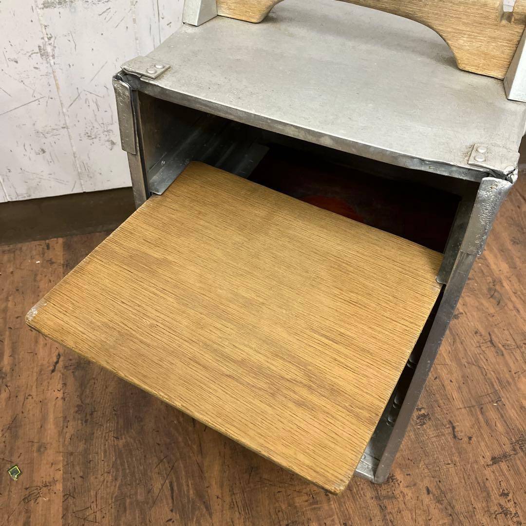 A-3 昭和レトロ アルミ製 出前箱 おかもち 3段式 取手木製 キャンプ