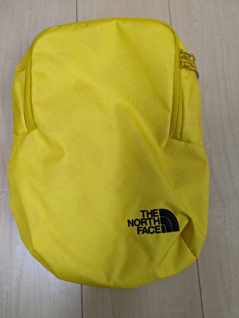 ノースフェイス　ジュニアアウトドアバックパック サニーキャンパー40＋6黄色