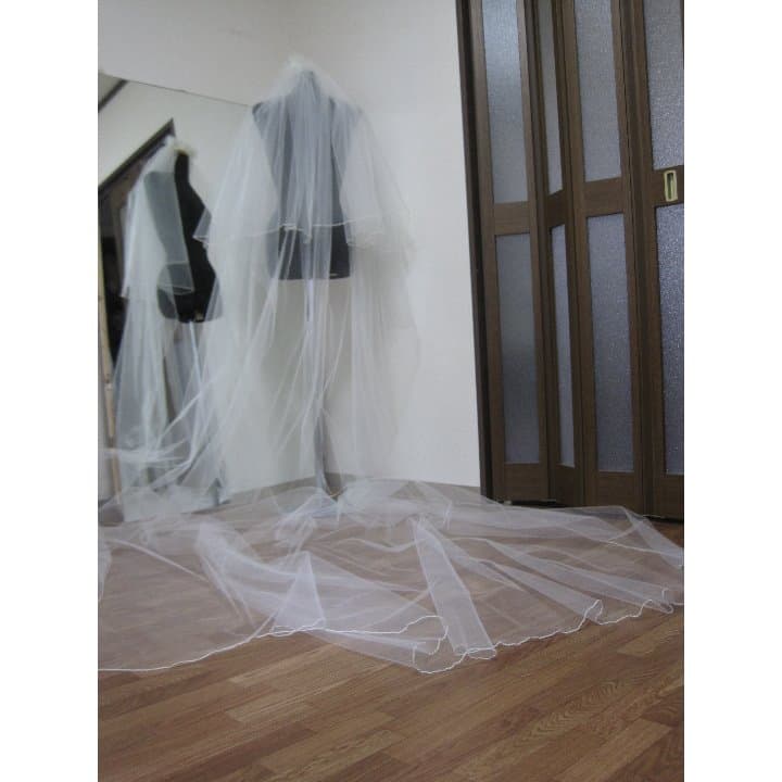 ウェディング　長さ4メートル　巾２８０ｃｍ広幅おふほわいとロングベール
