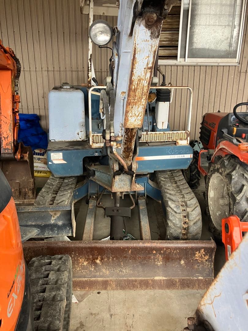 クボタ　ユンボ　バックホウ