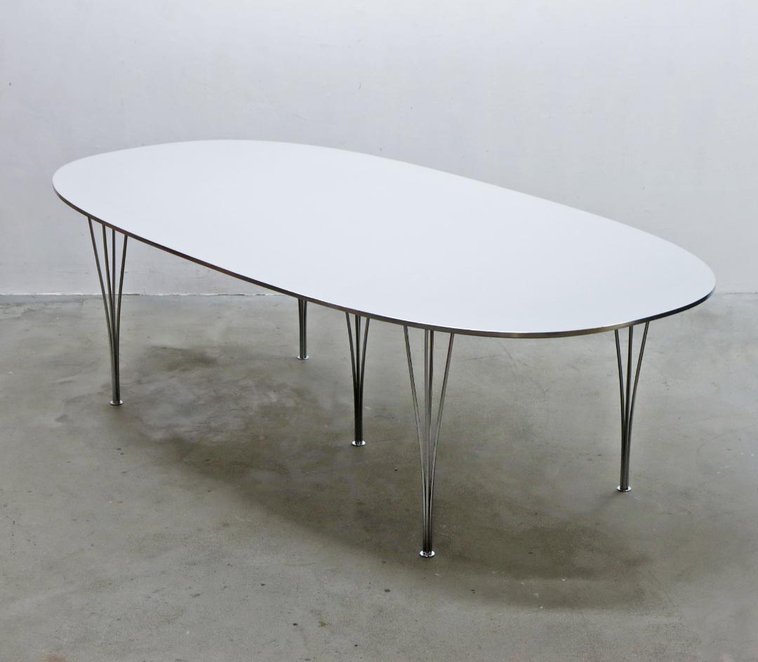 フリッツハンセン W2400 Bテーブル グレー スーパー楕円 北欧 デンマーク