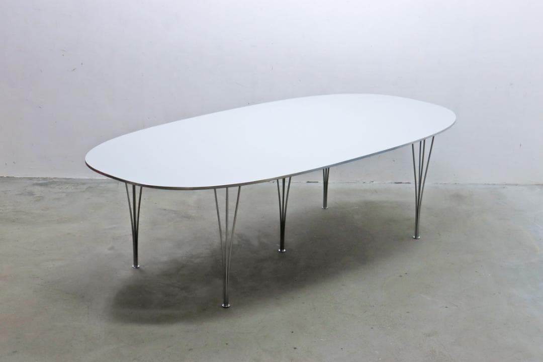 フリッツハンセン W2400 Bテーブル グレー スーパー楕円 北欧 デンマーク