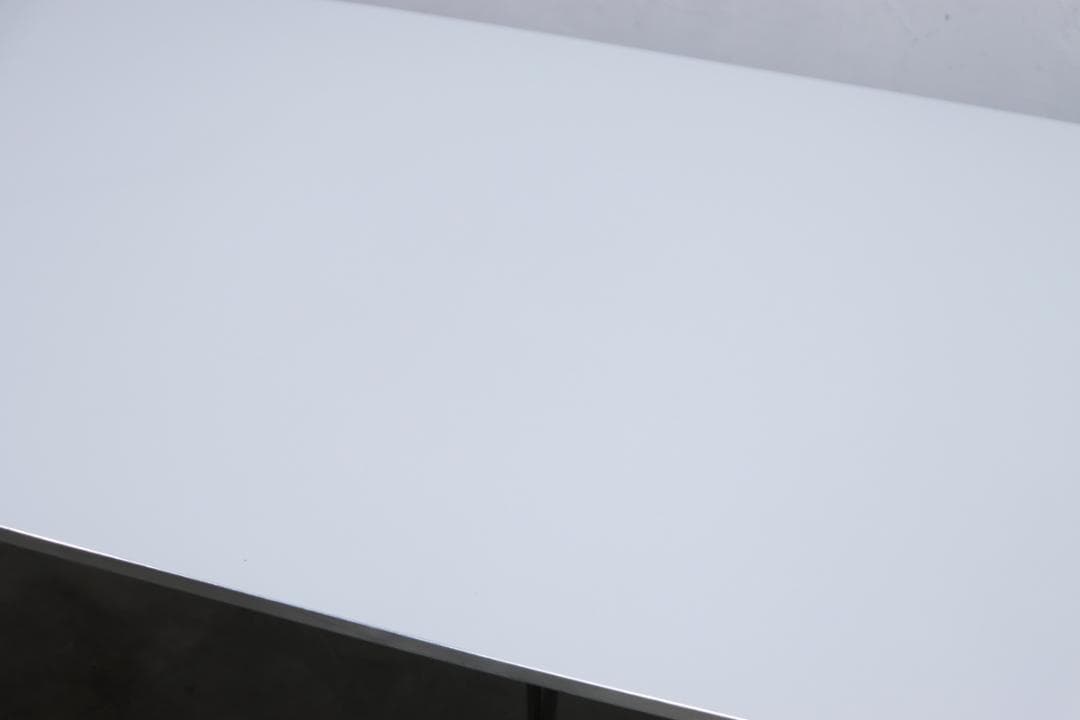 フリッツハンセン W2400 Bテーブル グレー スーパー楕円 北欧 デンマーク