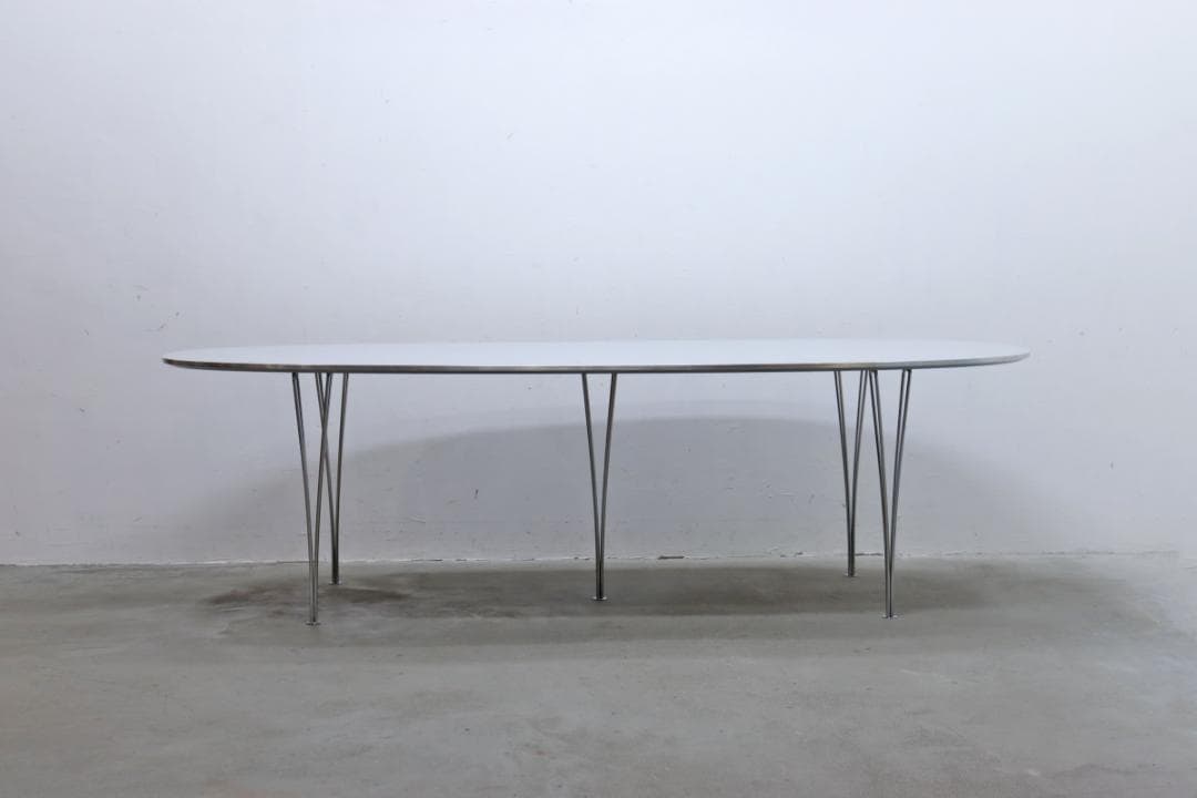 フリッツハンセン W2400 Bテーブル グレー スーパー楕円 北欧 デンマーク