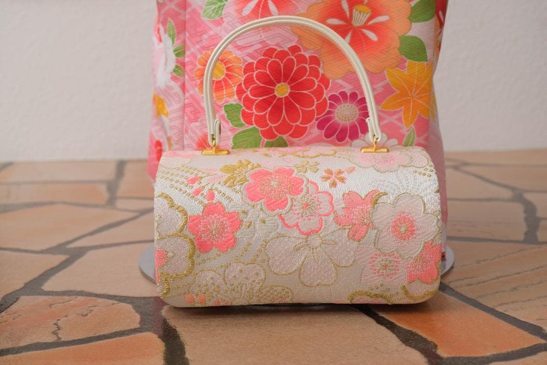 七五三女の子　七歳　花柄 桃色着物