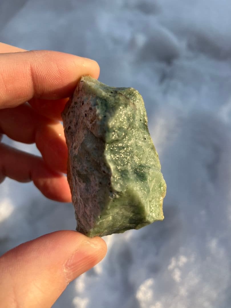 日高翡翠　原石