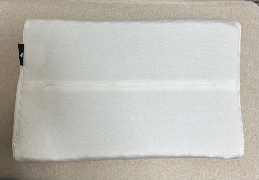 ▪️美品 ヒツジのいらない枕 至極 低反発 高反発 安眠 まくら
