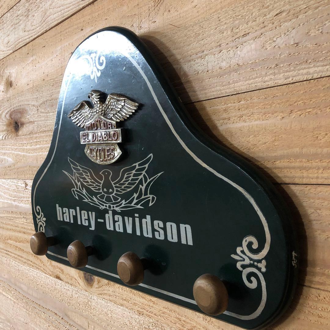 木製　ハンガー掛け　緑　エンブレム　ペンキ　喫茶　ディアブロ　鷲　丸み　ピンスト