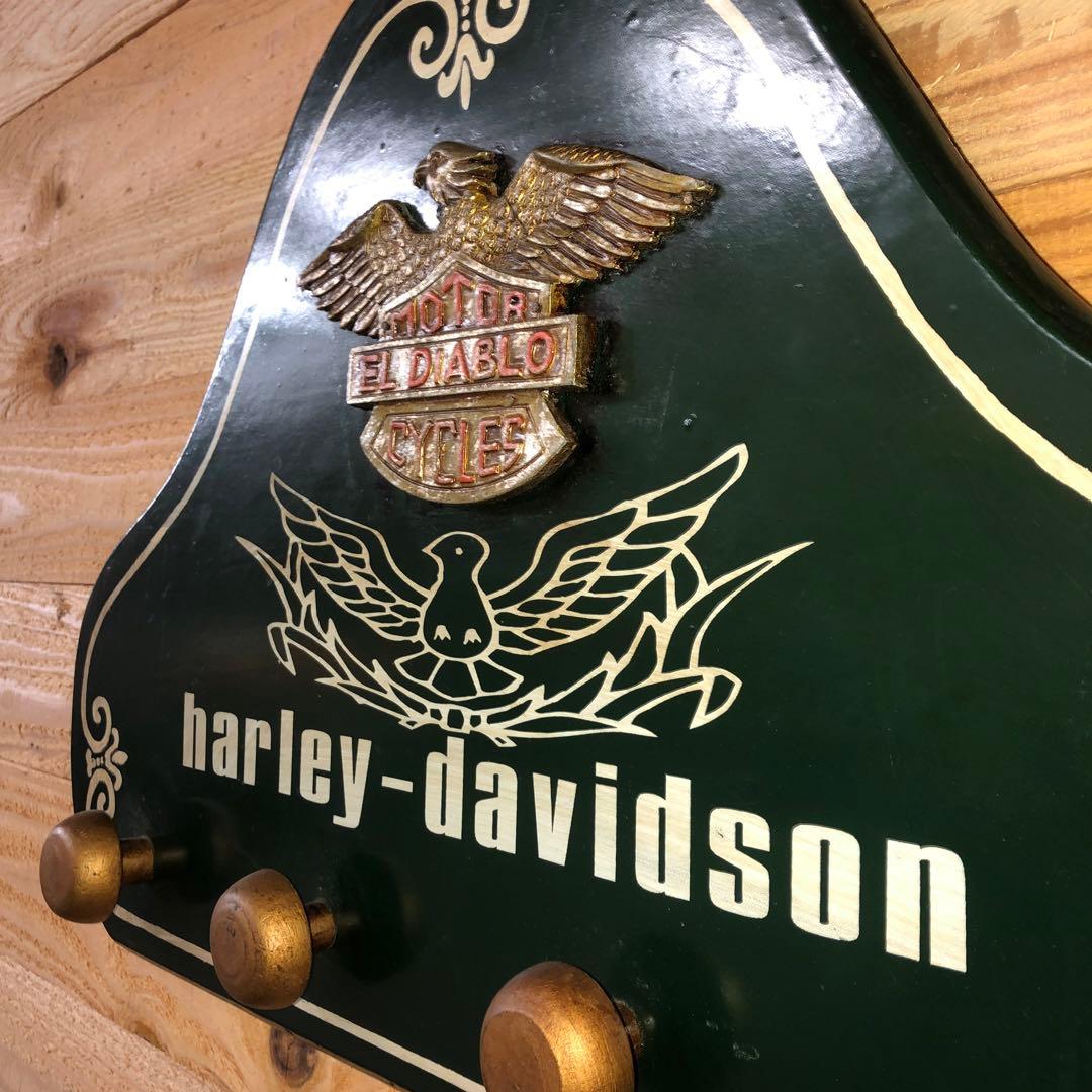 木製　ハンガー掛け　緑　エンブレム　ペンキ　喫茶　ディアブロ　鷲　丸み　ピンスト